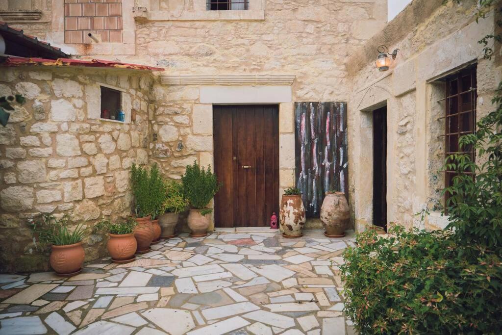 The Royal Stonehouse : Sophia Villa Vasiliki  Ngoại thất bức ảnh